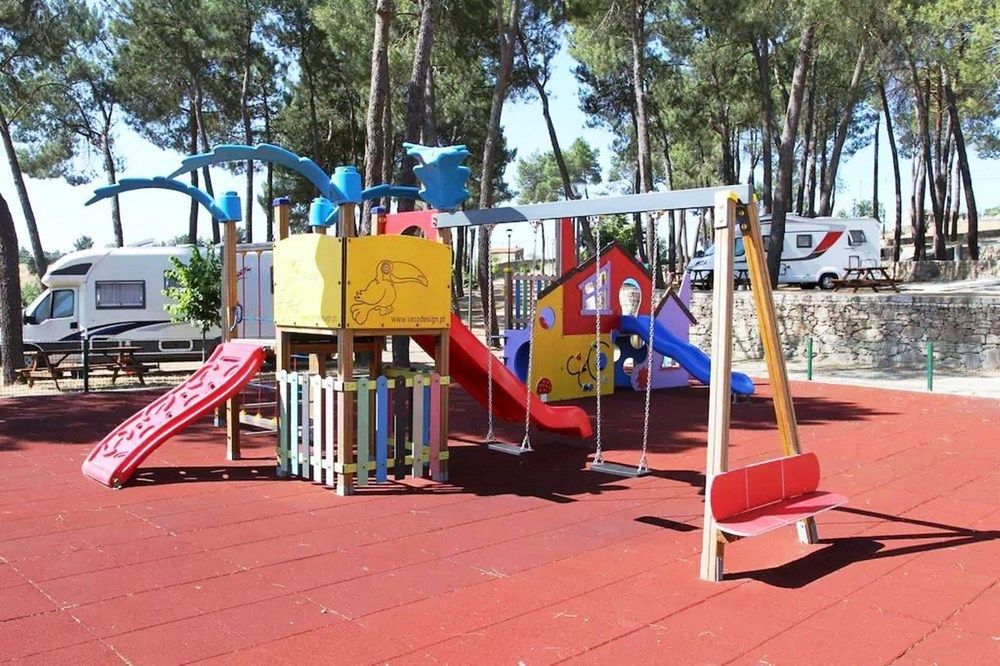 Douro Camping Miranda do Douro Exterior foto